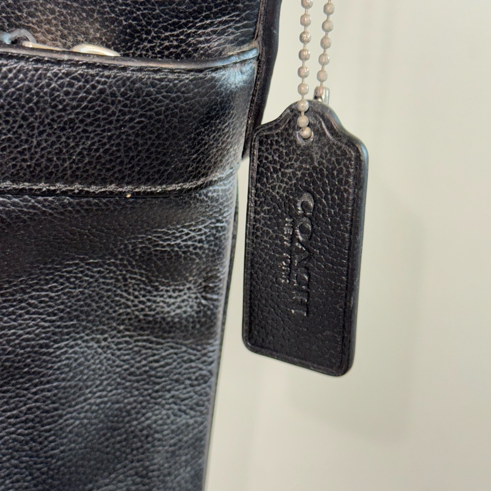 Coach Charles Leather Messenger Bag in Calf Black - Picture 3 of 5